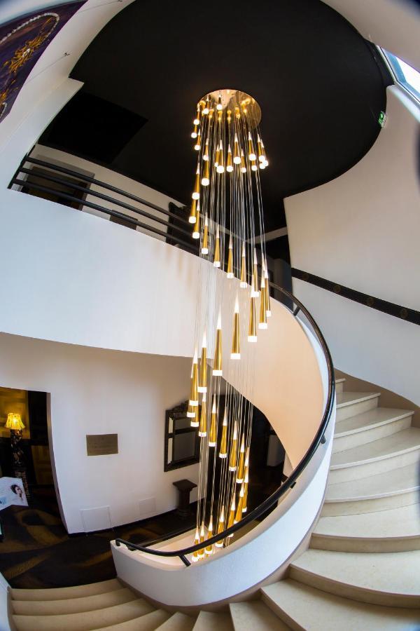Hotel Du Barry Resort & Spa Sauveterre-de-Comminges 외부 사진